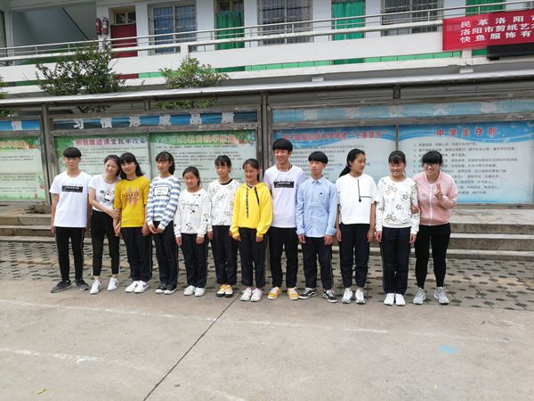 5b1de2b103a14.jpg 5b1de2b103a14.jpg