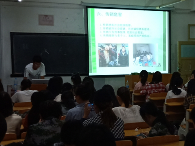 5be2f01c46235.jpg 5be2f01c46235.jpg