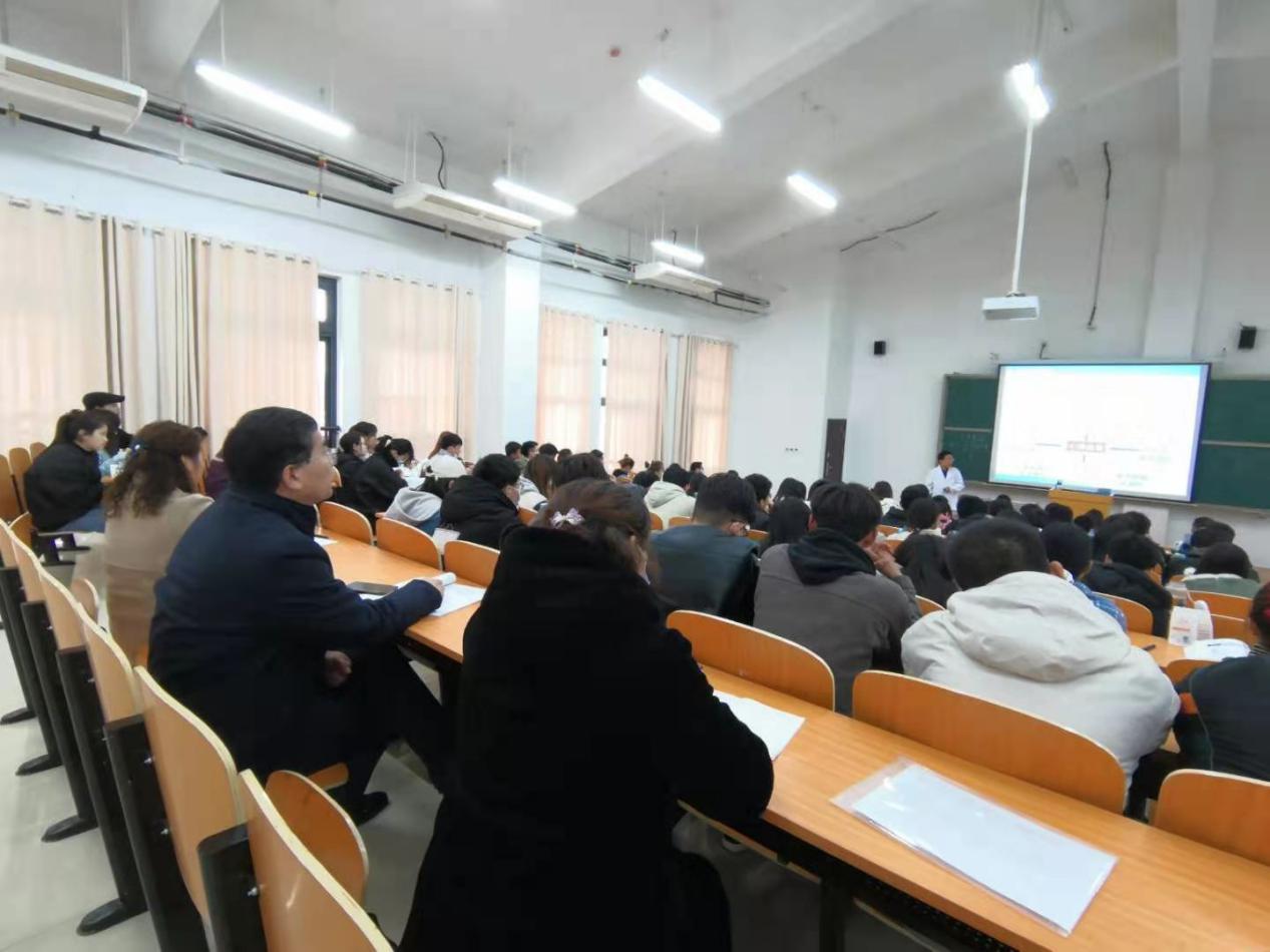 说明: 7cce498f34f5bed22db1e938708ff81