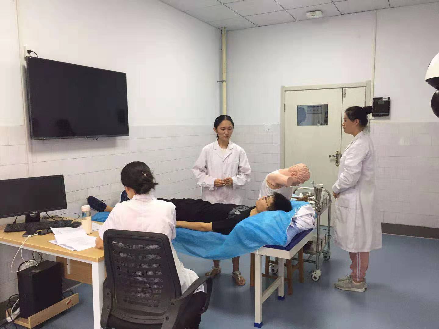 5d5aac38cc9d4.jpg 5d5aac38cc9d4.jpg