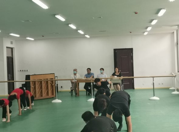 说明: C:/Users/ADMINI~1/AppData/Local/Temp/WeChat Files/35b6ee3d53c1e6e325efee863439f53.jpg