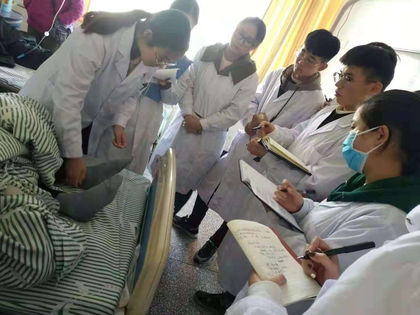 5bf5146da8cc0.jpg 5bf5146da8cc0.jpg