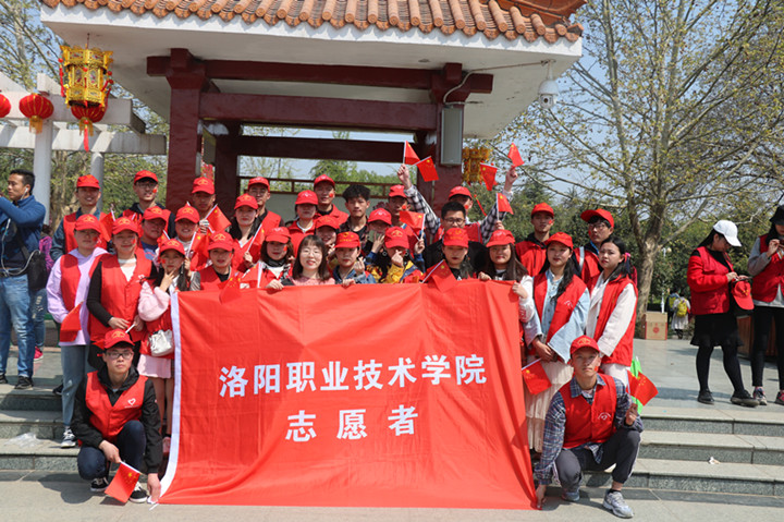 5ca30138c847e.jpg 5ca30138c847e.jpg