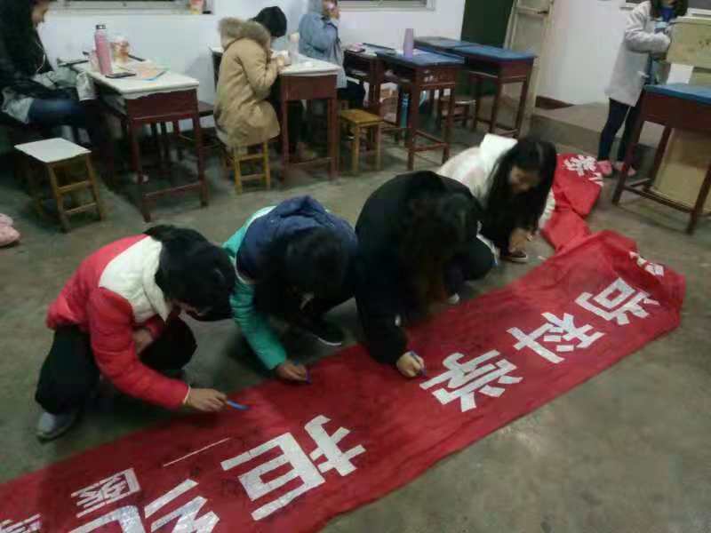 5bf53cfbd91ed.jpg 5bf53cfbd91ed.jpg