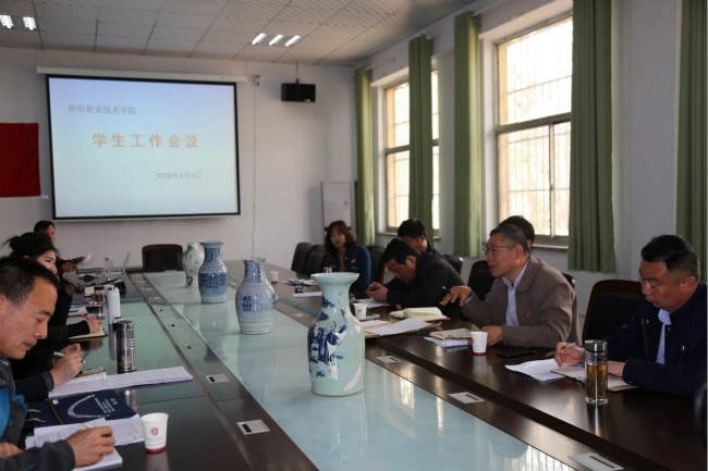 5ca5797da0179.jpg 5ca5797da0179.jpg