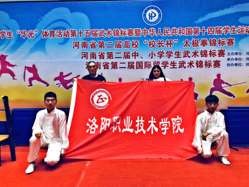 5d18d7f2dbdec.jpg 5d18d7f2dbdec.jpg