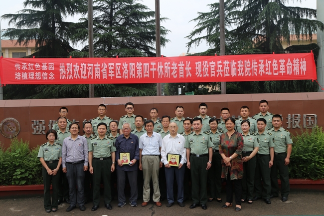 5b3581c7c859e.JPG 5b3581c7c859e.JPG