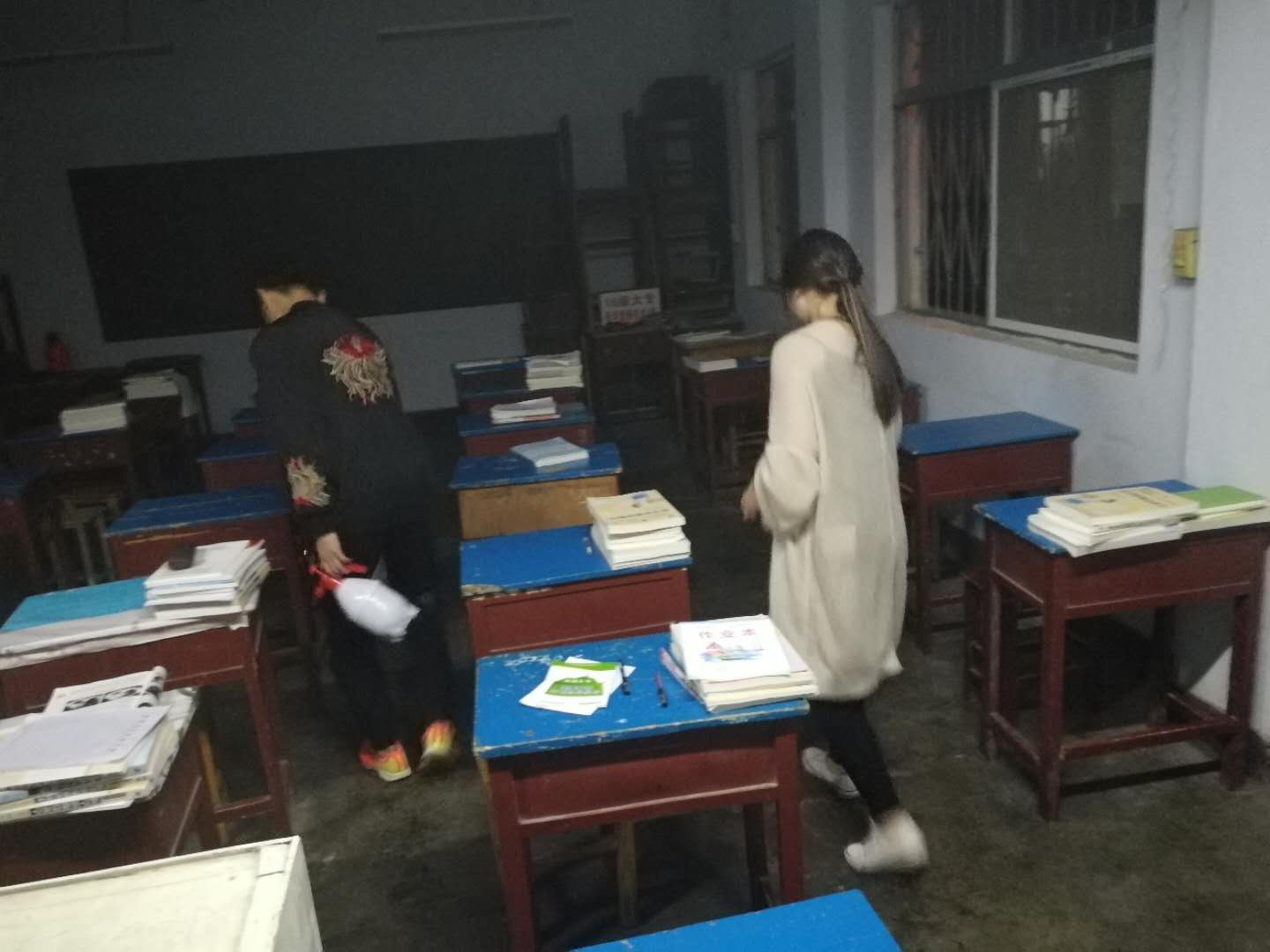 5ba8b70fe89f4.jpg 5ba8b70fe89f4.jpg